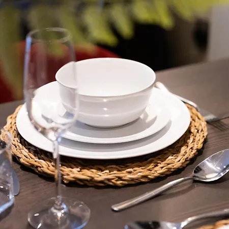 Entire 1 Bed - Number 23 - The Cosy Collection Ltd