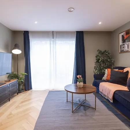 Entire 1 Bed - Number 23 - The Cosy Collection Ltd * York