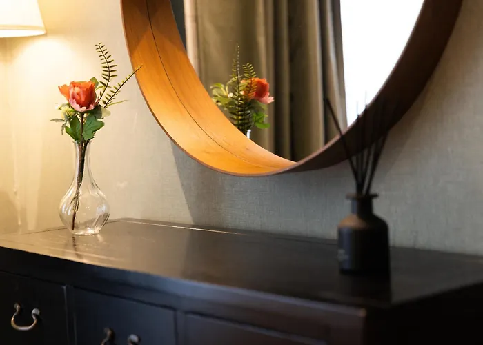 King's 23 * يورك