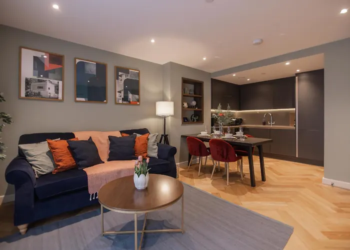 King's 23 * يورك